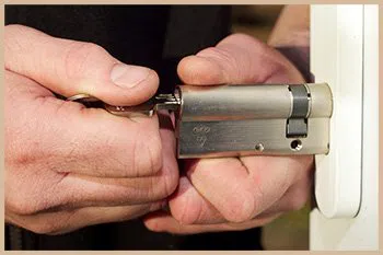 Elite Locksmith Services Phoenix, AZ 480-612-9223 Elite Locksmith Services Phoenix, AZ 480-612-9223 - 1-locksmiths