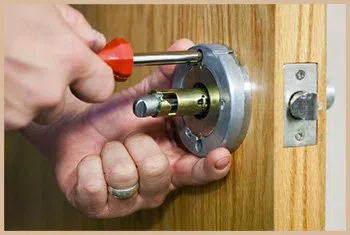 Elite Locksmith Services Phoenix, AZ 480-612-9223 - 6-locks-replace